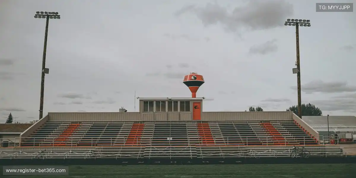 欧冠首回合,败北球队,哪支能实现,世界杯半决赛,2026世界杯,半决赛赛程,赛事分析,球队对阵