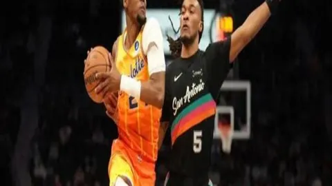 皇马特为NFL赛事临时拆除更衣室，赛后即刻恢复使用